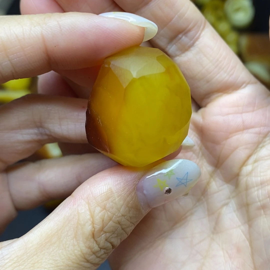 未镶嵌定制琥珀花*乐胖
