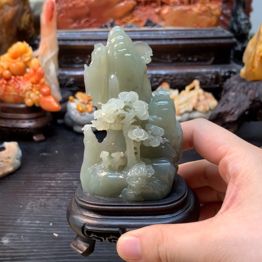 辽宁石丹东晶摆件