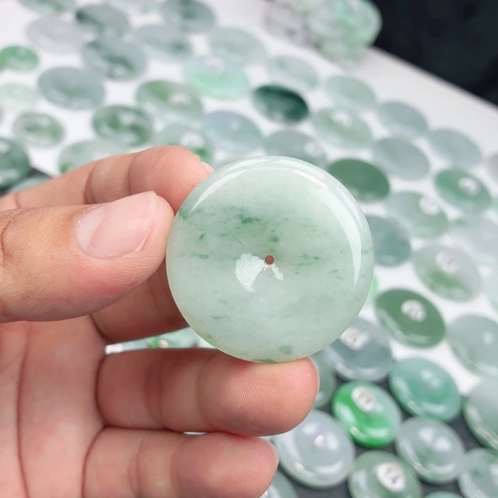 翡翠未镶嵌颈饰缅甸天然A货翡翠37.3-6.3