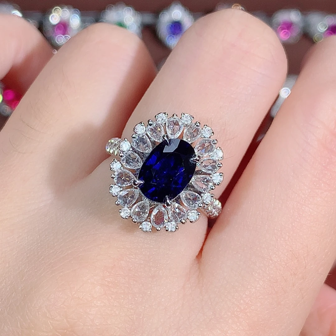 18K金镶嵌蓝宝石戒指2.65ct/天然宝石/七天无理由