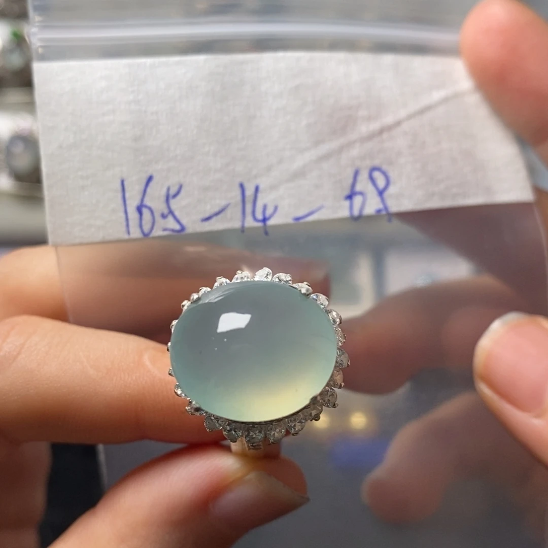 飞***飞定制翡翠未镶嵌不退不换