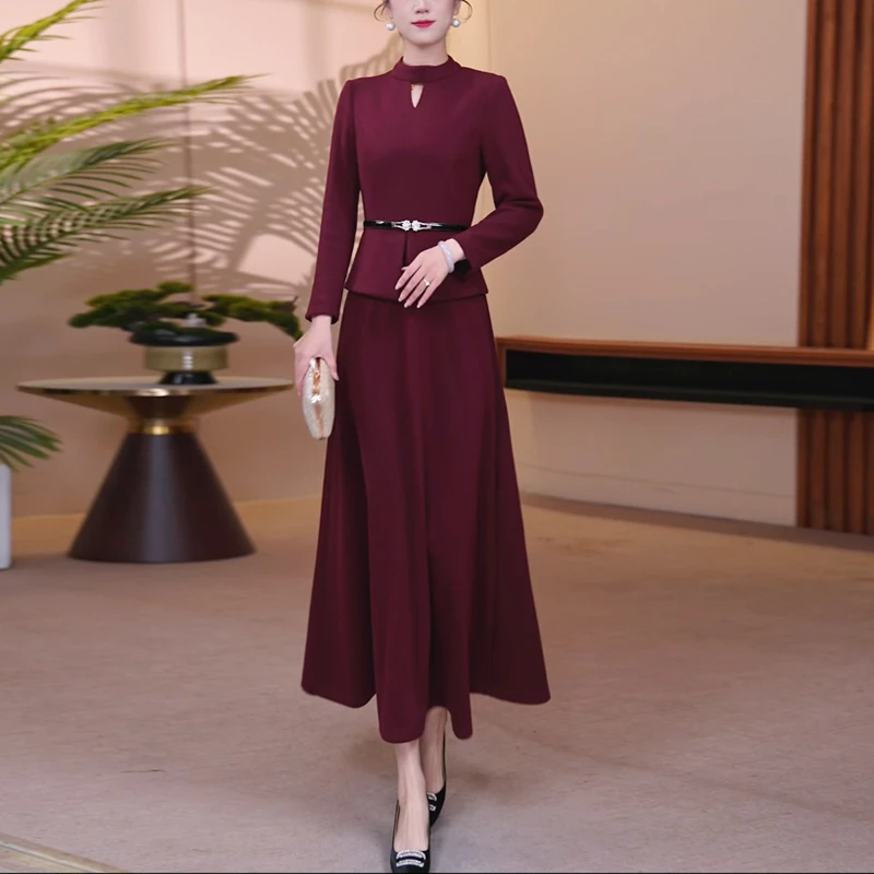 冬季酒红色立领修身显瘦大摆连衣裙长裙优雅气质25136