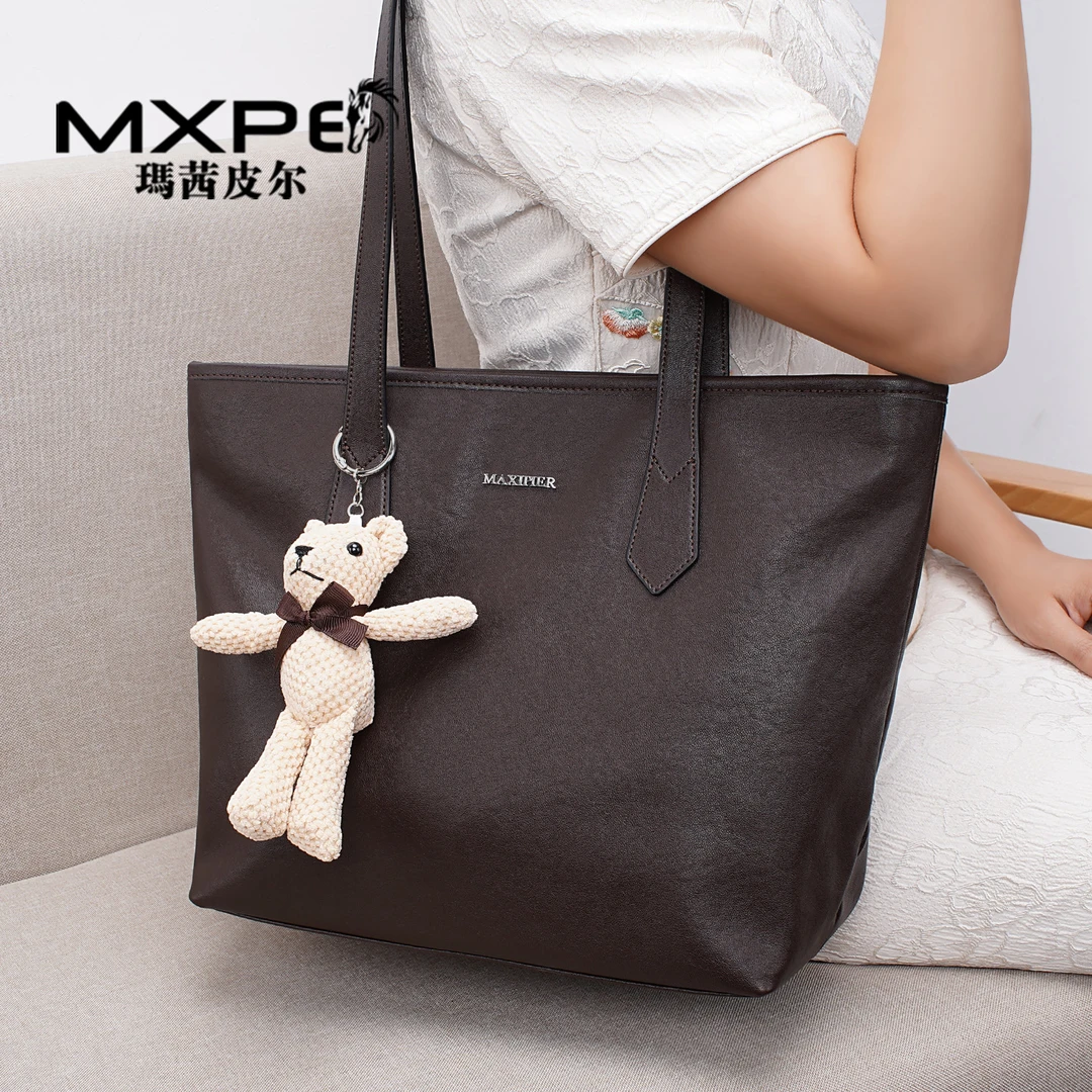 时尚高级感大容量托特包2025新款软皮通勤实用简约百搭植鞣单肩包