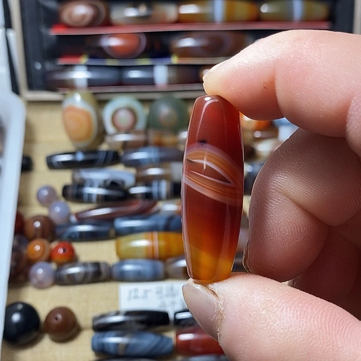 玛瑙/玉髓合金颈饰