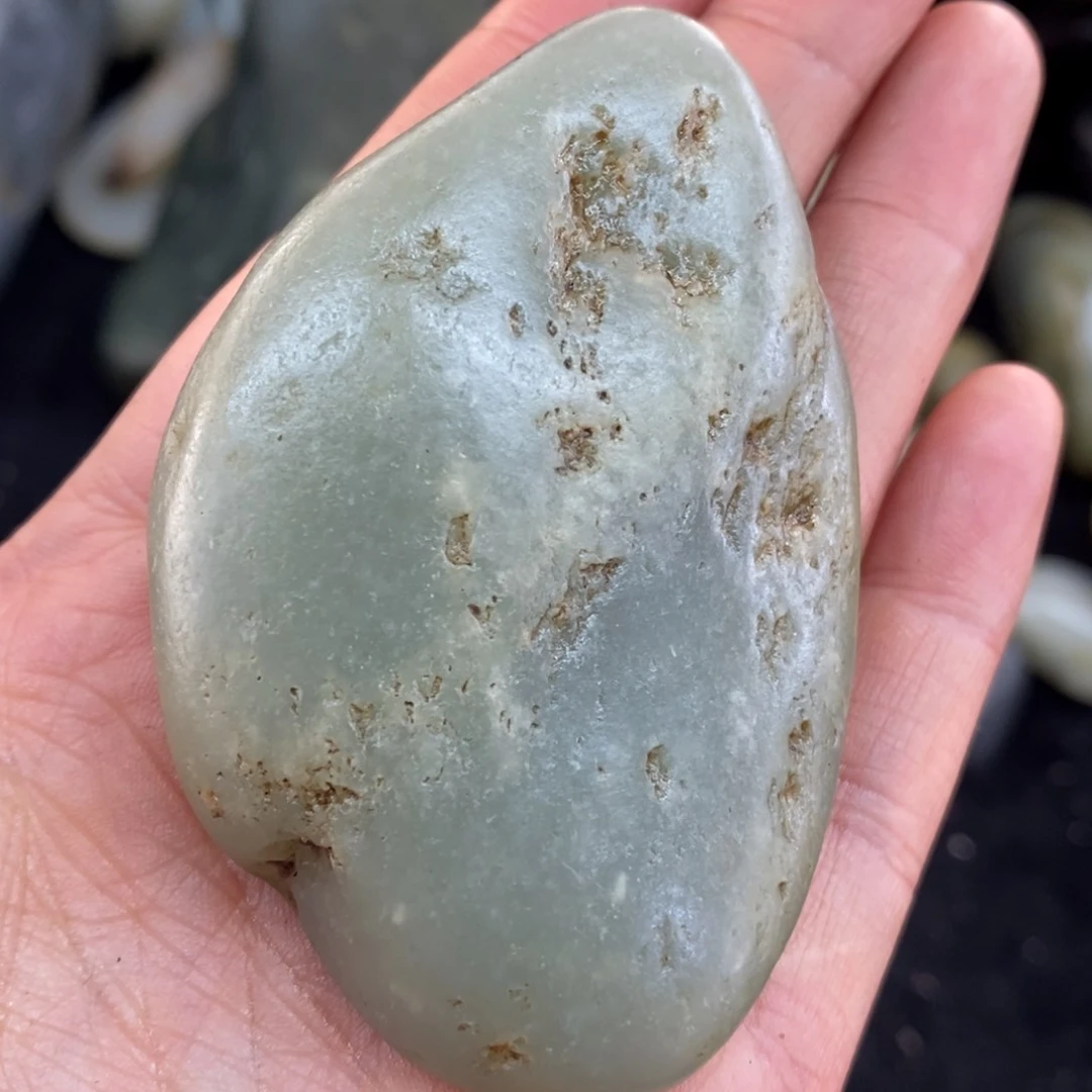 未镶嵌和田玉摆件