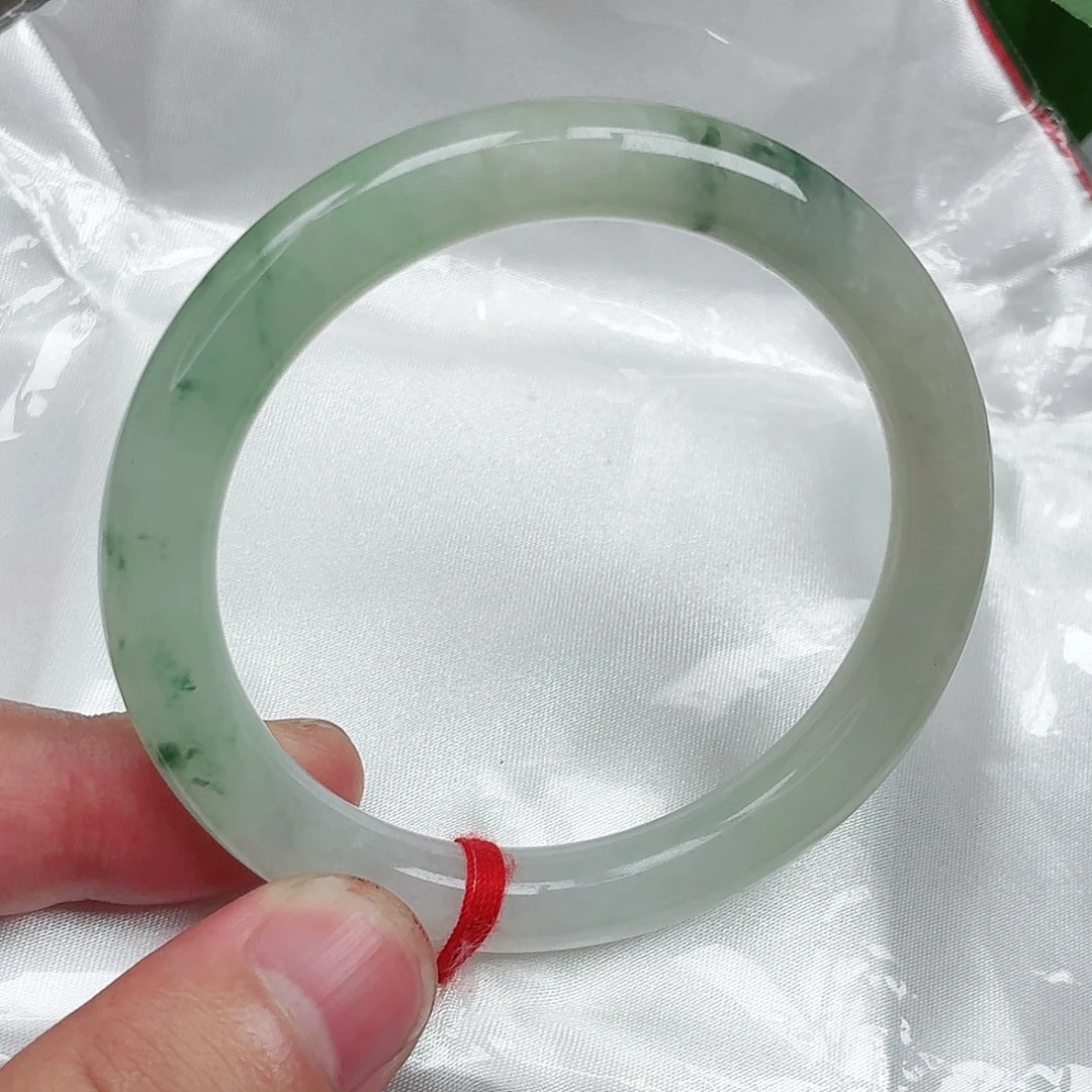 翡翠未镶嵌手镯圆条020