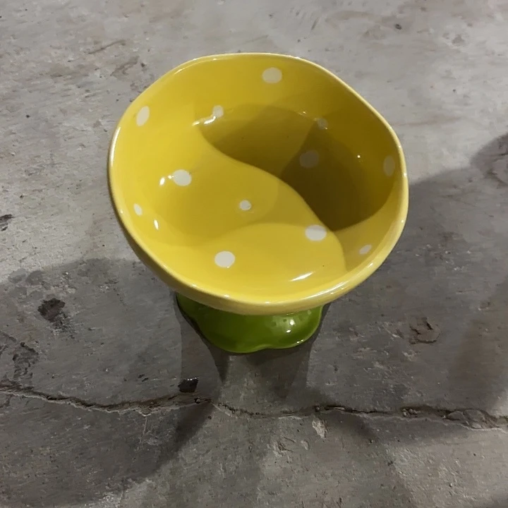 瓷片陶瓷黄色陶瓷微瑕
