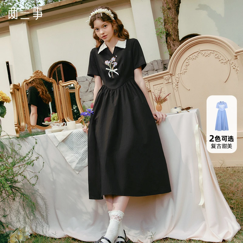 两三事 鸢蝶预言 复古绣花蕾丝连衣裙S25CLY394