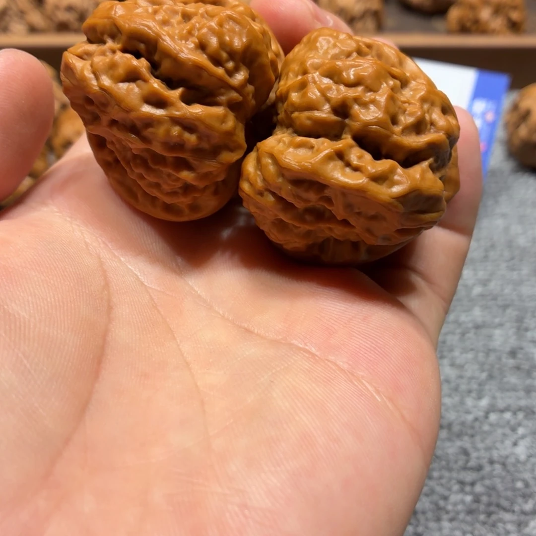 文玩核桃把件蛤蟆头A01