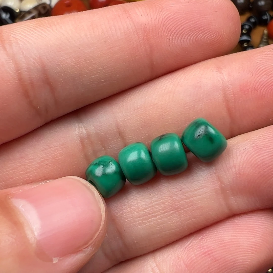 非金属Vgilljhttnjrtuoorfg