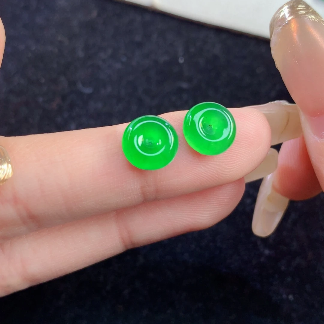 翡翠裸石8.4/2.60木纳