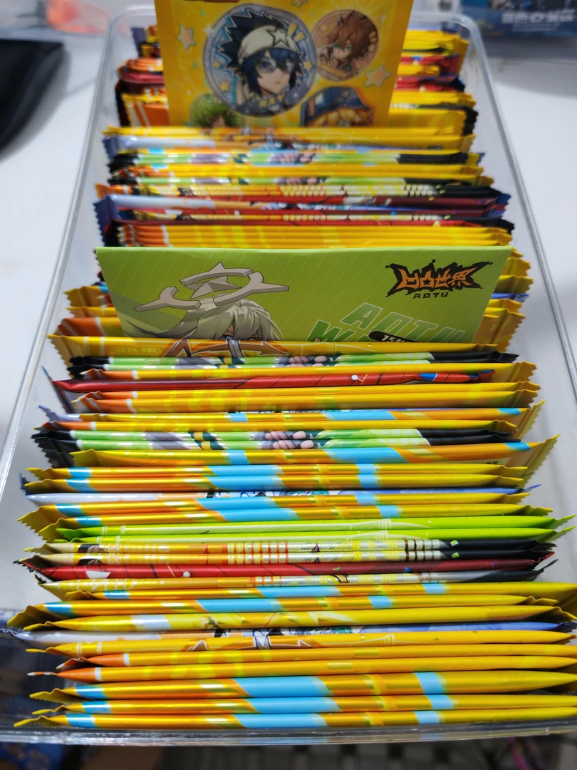 【凹凸大转盘】集卡社系列收藏卡片卡牌