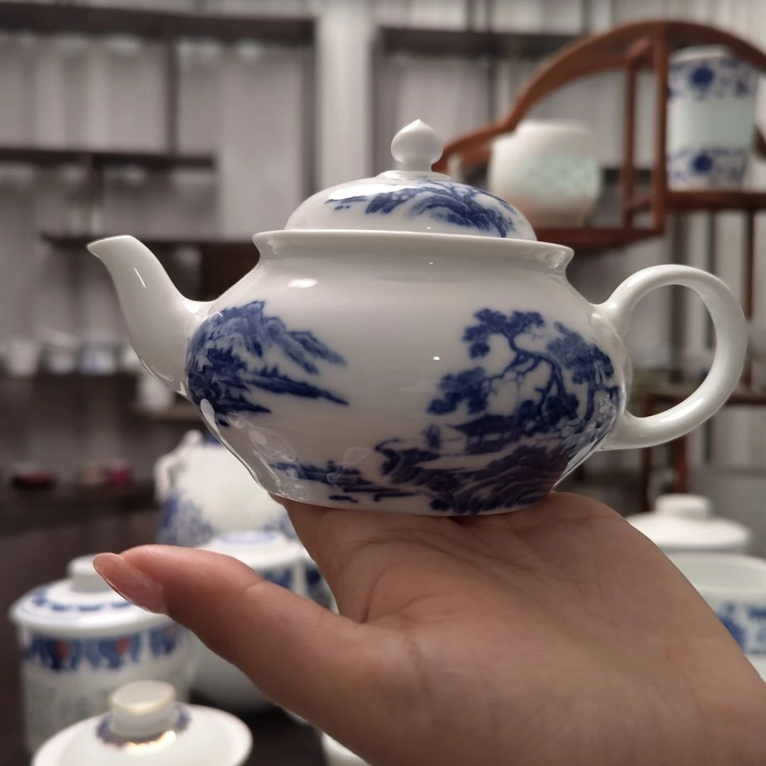瓷江南韵茶壶一个