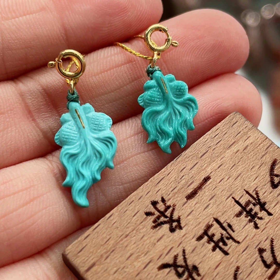 绿松石颈饰未镶嵌