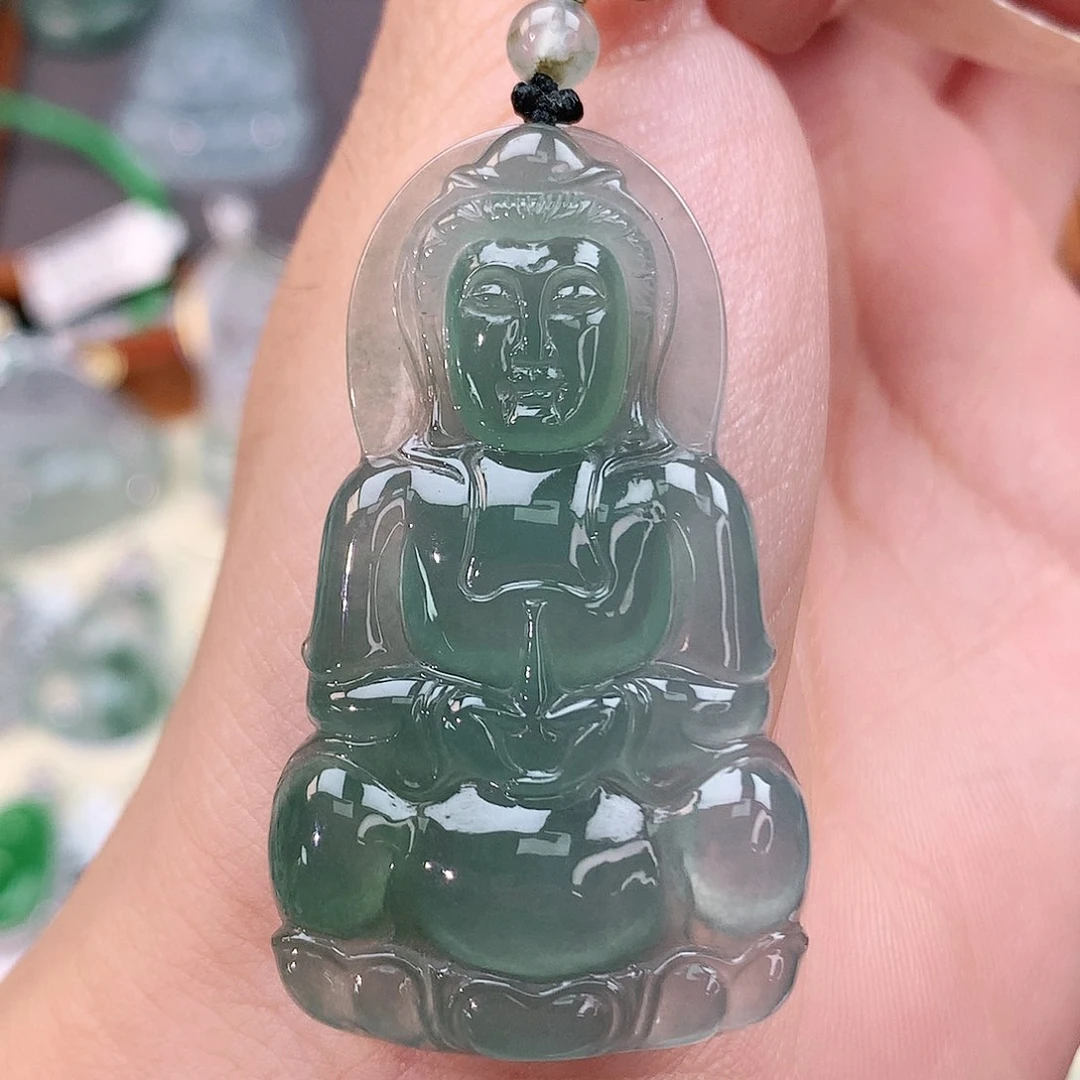 颈饰未镶嵌翡翠观音