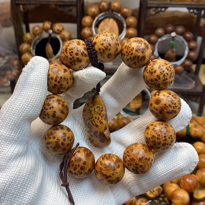 柏木?*太行崖柏2.0陈化金底芝麻点双面爆满瘤疤