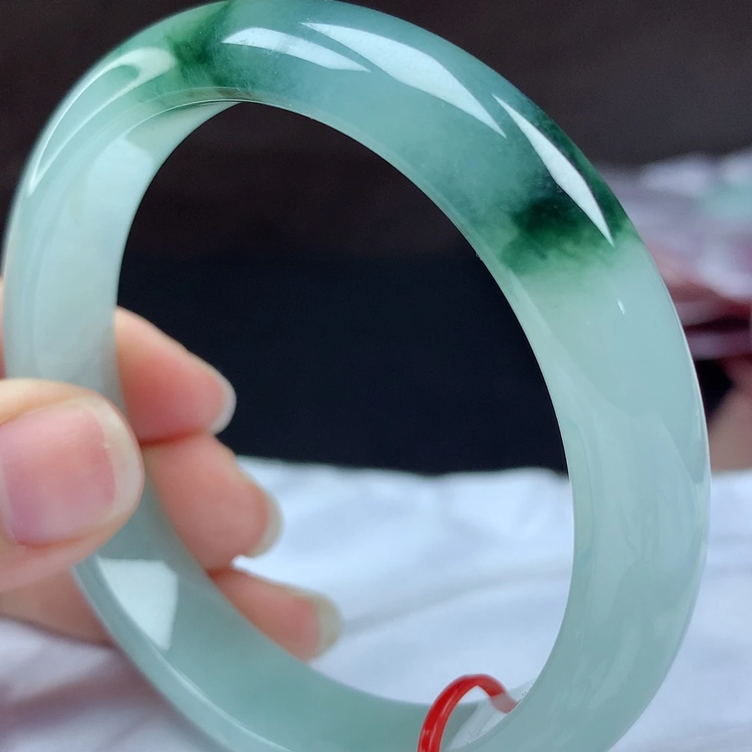 未镶嵌手镯翡翠97108，