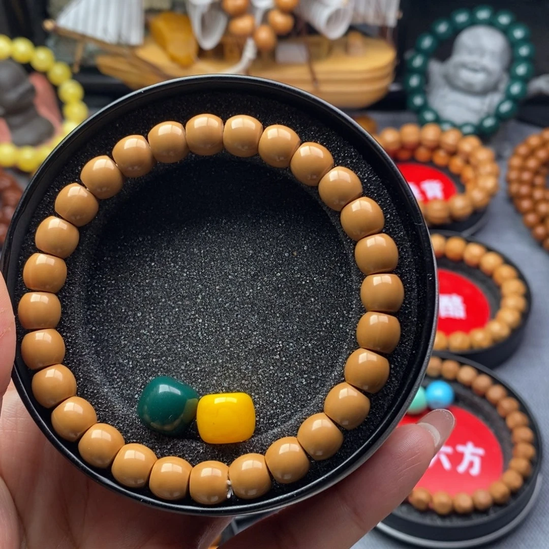 穿***裤猴头核桃吊坠直切