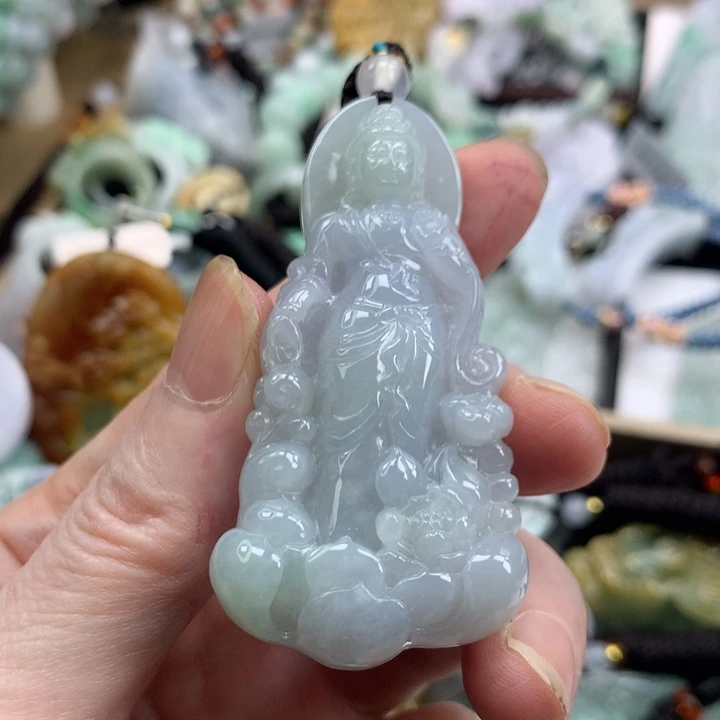 翡翠未镶嵌颈饰吊坠