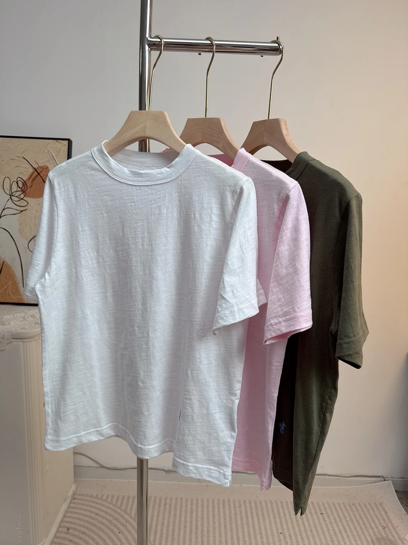 海马T*时尚百搭舒适客供竹节棉小刺绣圆领短袖T恤女上衣