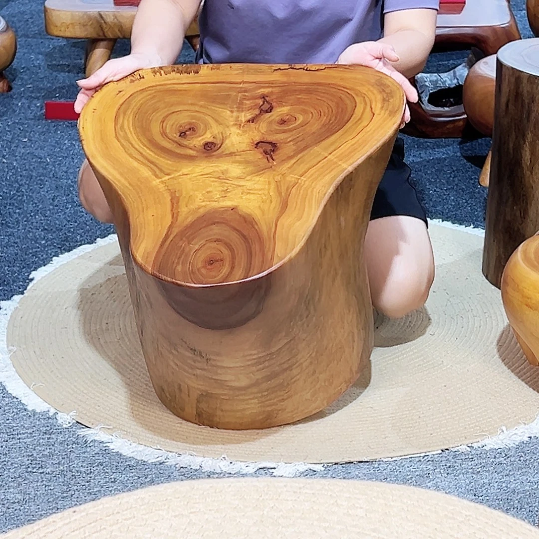 7 号香樟木尺寸；46-43-40cm