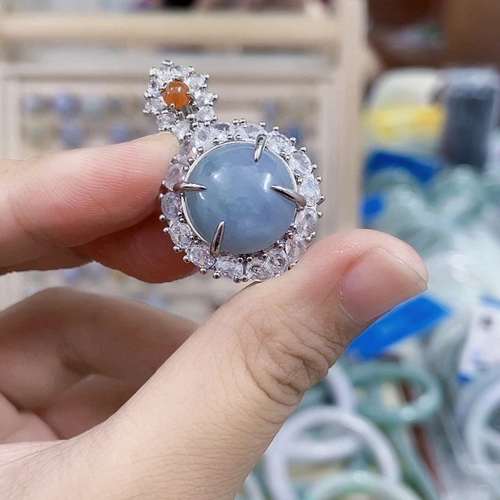 颈饰未镶嵌翡翠天然翡翠