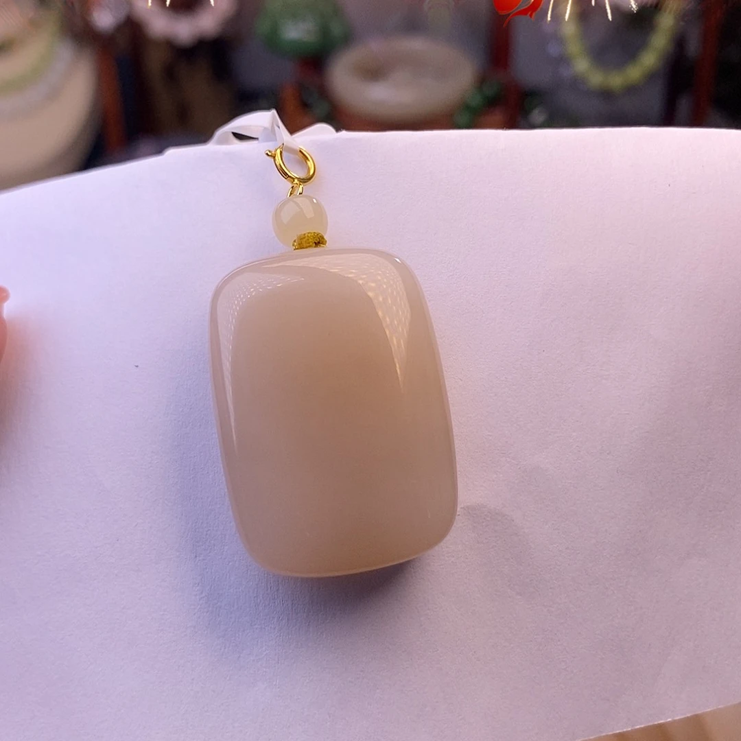 和田玉清货价金镶熟藕粉无事牌未镶嵌