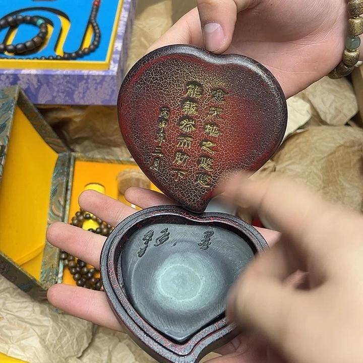 大叶紫檀（黑酸枝木类）