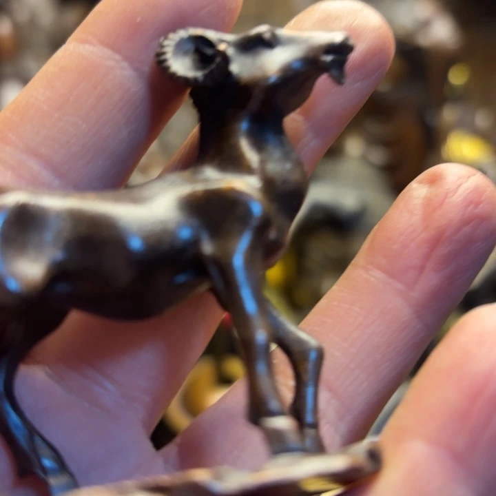 铜器摆件   点击下单