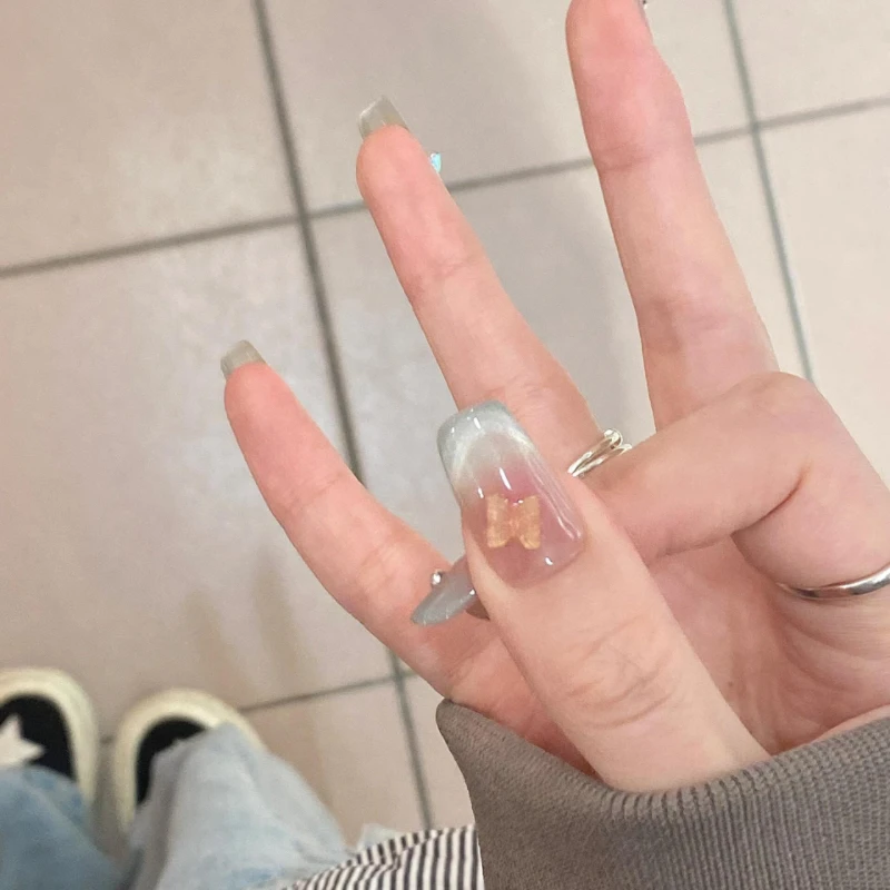 【蝴蝶曼波】春日气质薄荷曼波美甲手工穿戴甲