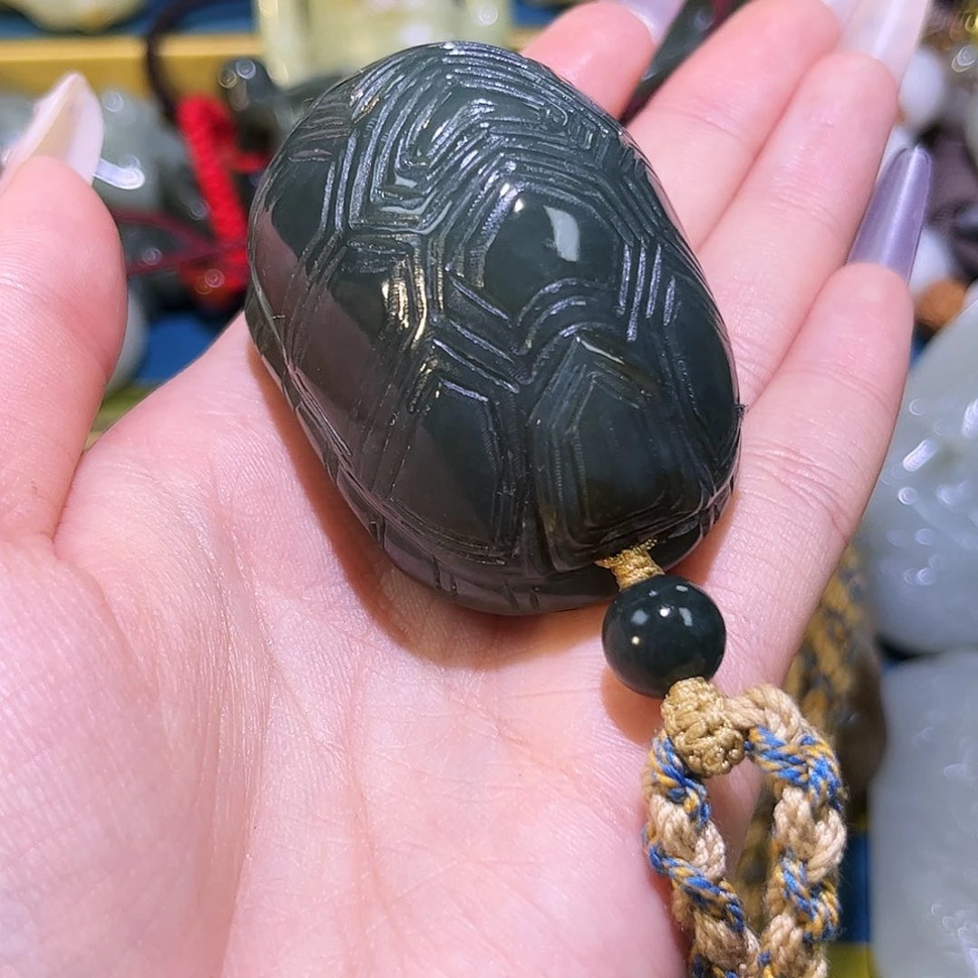 未镶嵌和田玉挂件