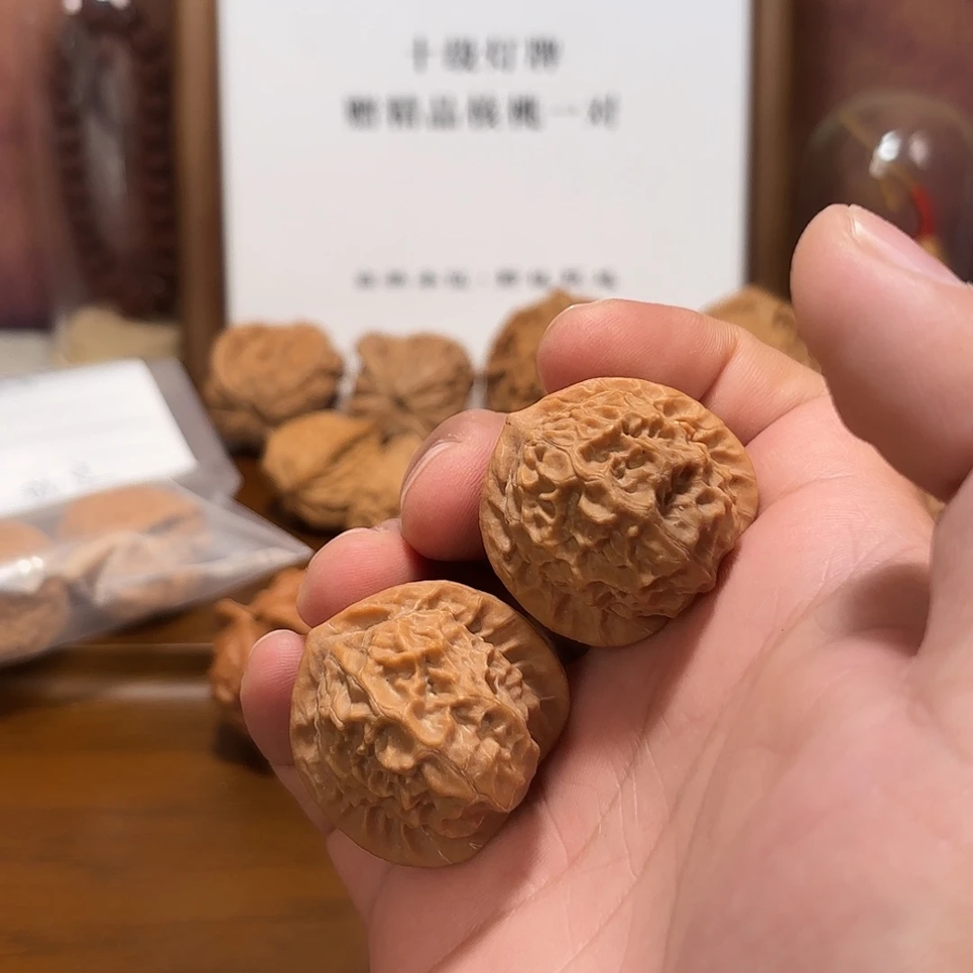 吊坠文玩核桃瓷娃娃
