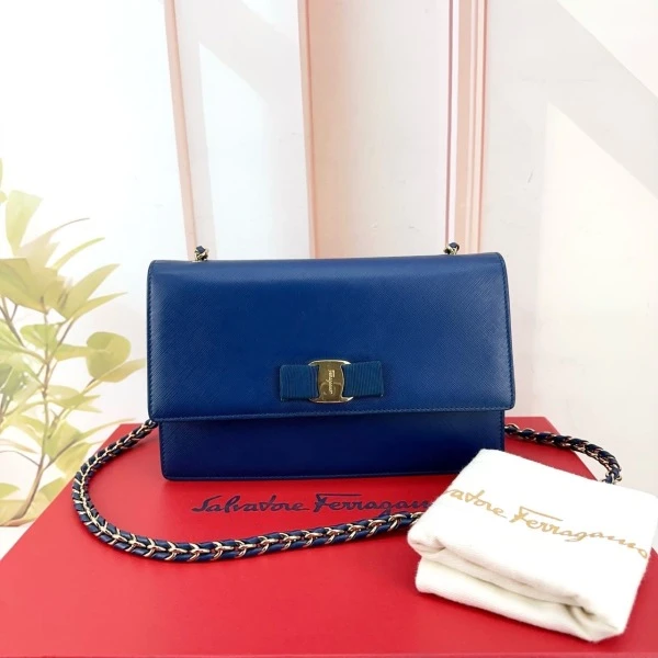 95新/菲拉格慕/包包/市场价18000/250220CZ0029