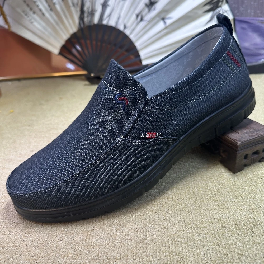 2025荣顺老北京布鞋男士春秋季透气软底防滑中老年爸爸休闲一脚蹬