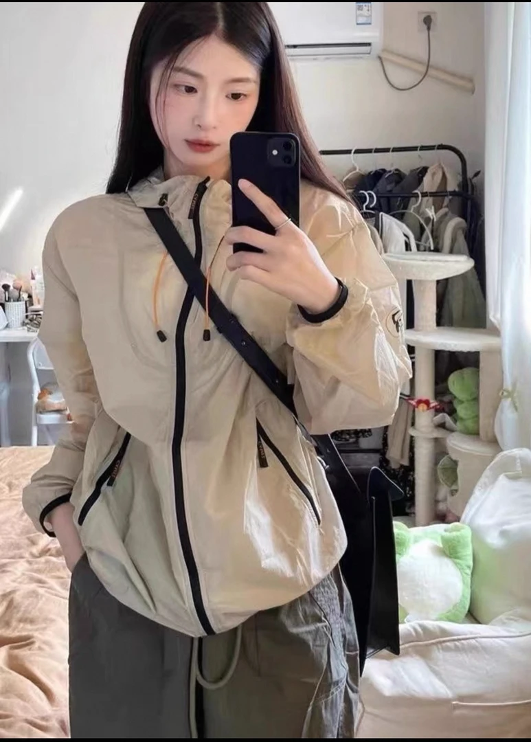 2025新款防晒服大码户外防晒衣女夏新款防紫外线薄款透气冰凉外套