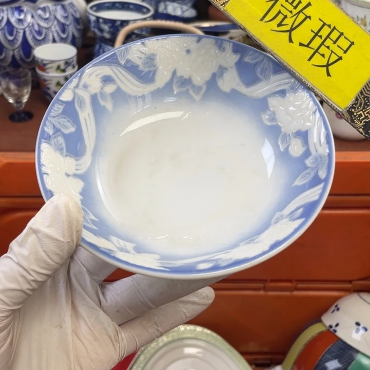 他家瓷器真美…开播了