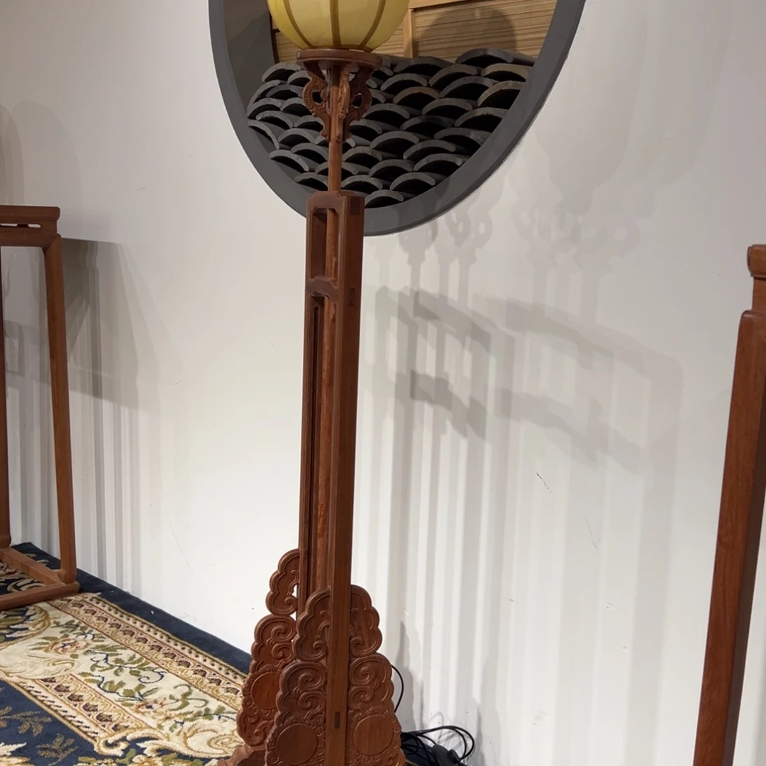 花梨木类端景台宫灯