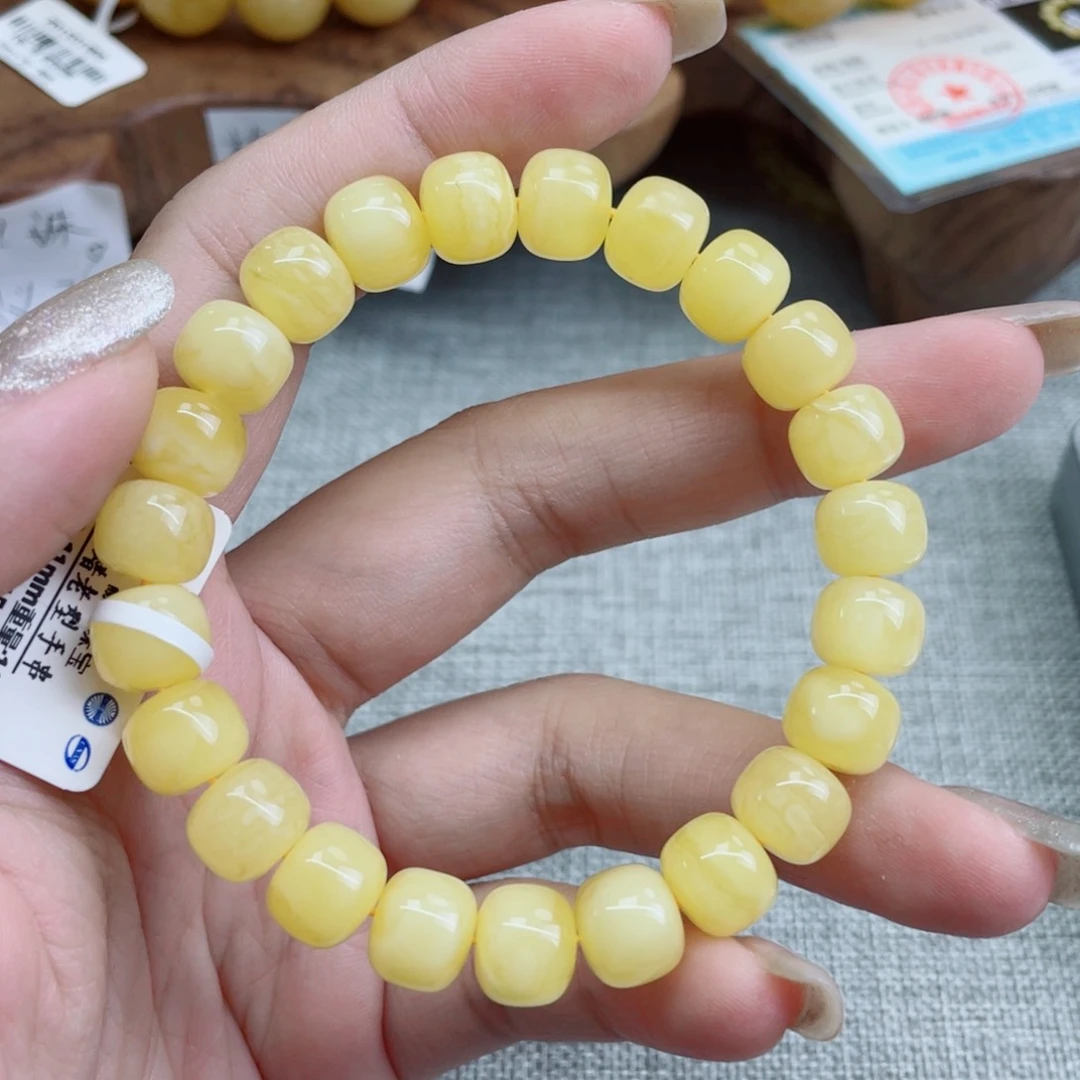 未镶嵌蜜蜡裸石蜜蜡55