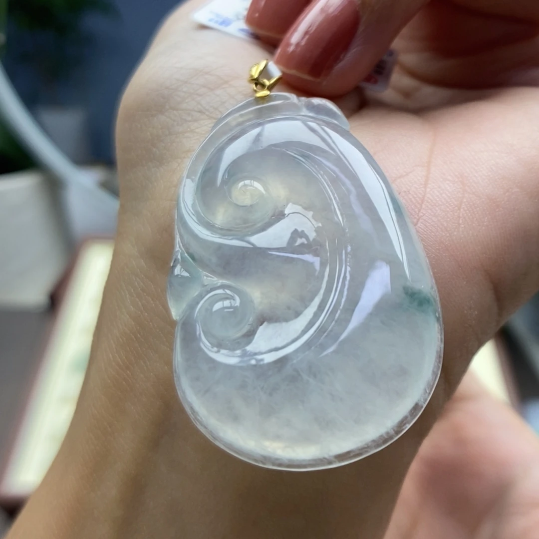 颈饰18K金镶嵌翡翠吊坠16