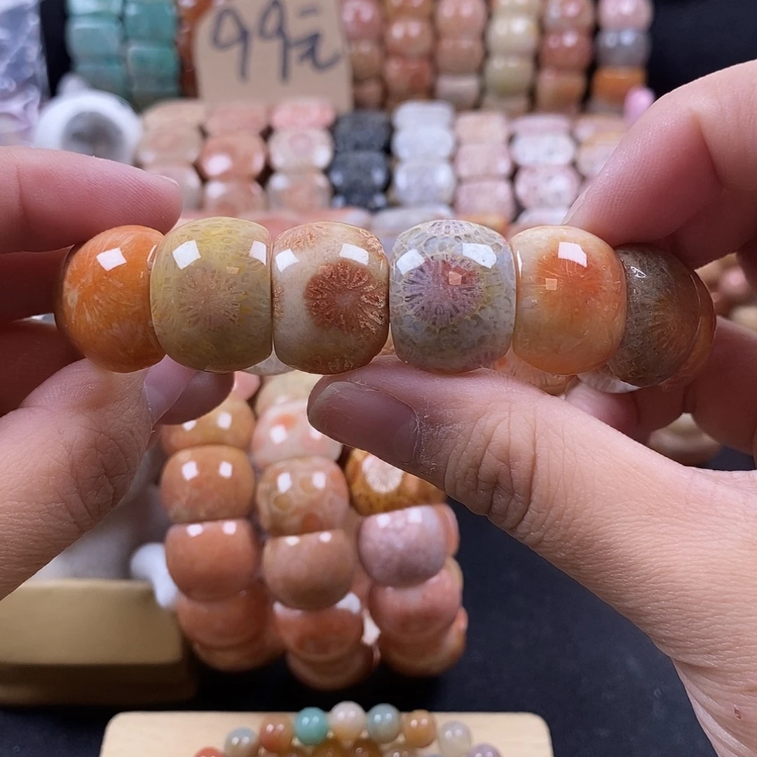 硅化珊瑚（珊瑚玉）未镶嵌手牌 胖月牙 上新3