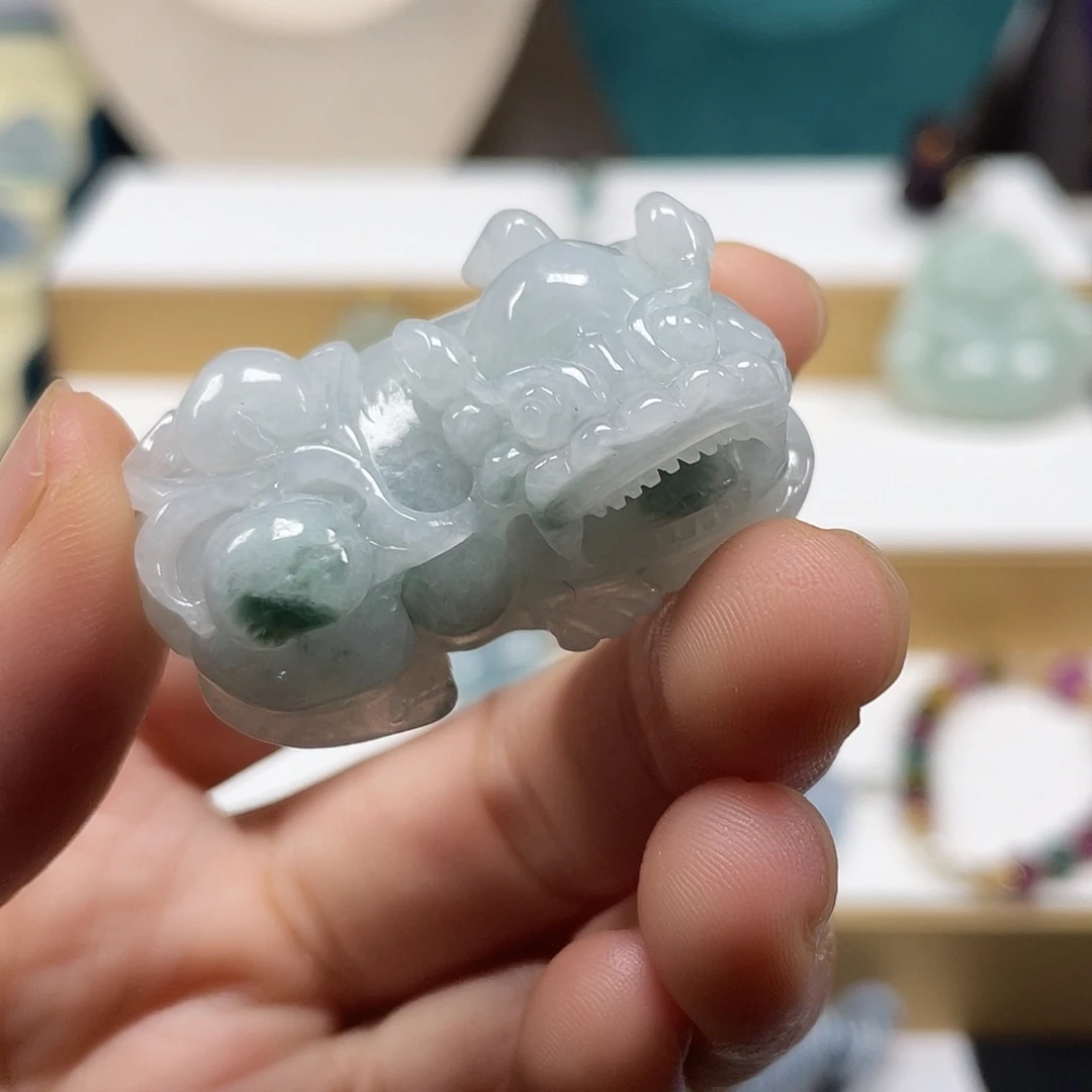 翡翠未镶嵌颈饰天然翡翠貔貅吊坠一件5号