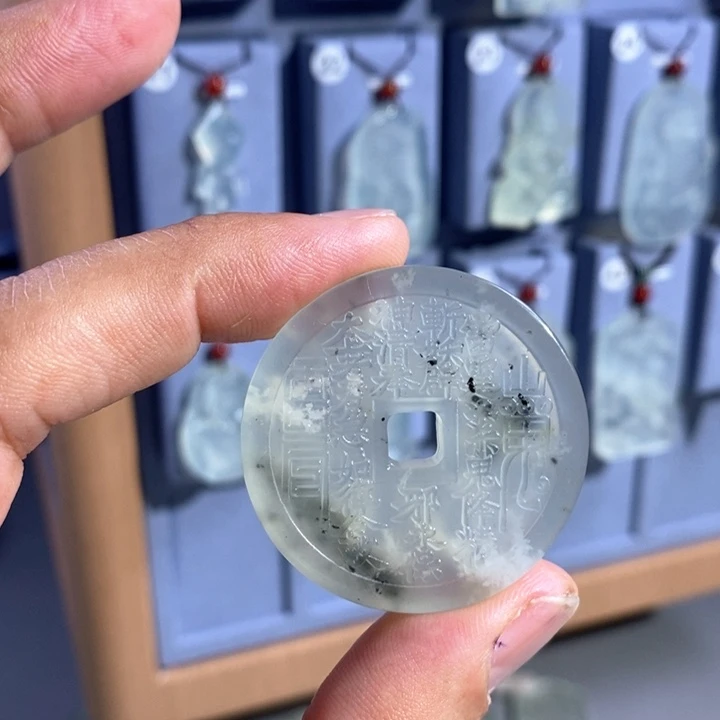 未镶嵌岫玉吊坠吊坠