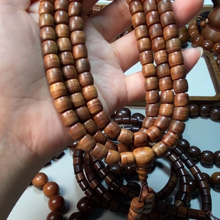 阿***罗檀香木老山檀香供奉料0.7*0.8*108，奶香