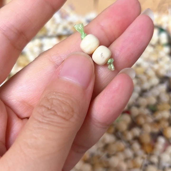 裸石蜜蜡未镶嵌7.5mm一对