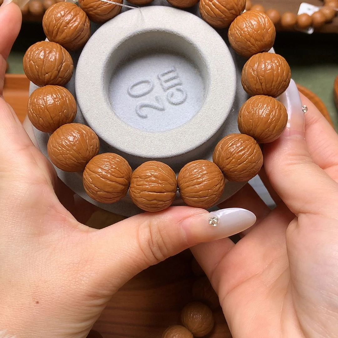 吊坠猴头核桃9****%19同尺聚宝盆