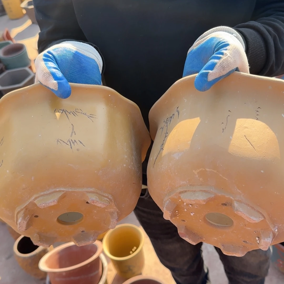 紫砂花盆瑕疵和瑕疵