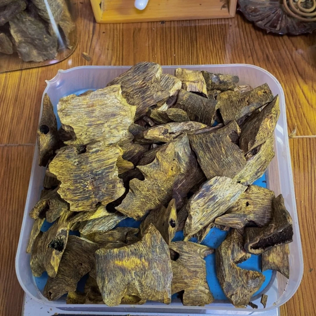 傲***雪沉香沉香碎屑白棋块料121克