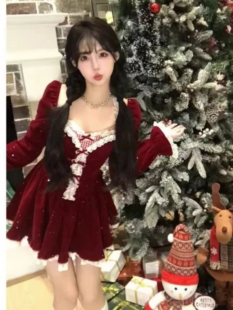 圣诞穿搭短裙春秋收腰显瘦小众设计感蕾丝拼接红色丝绒连衣裙女