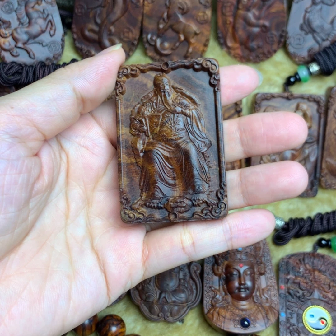 【闪购商品】手串/手链黄花梨/降香黄檀阿*