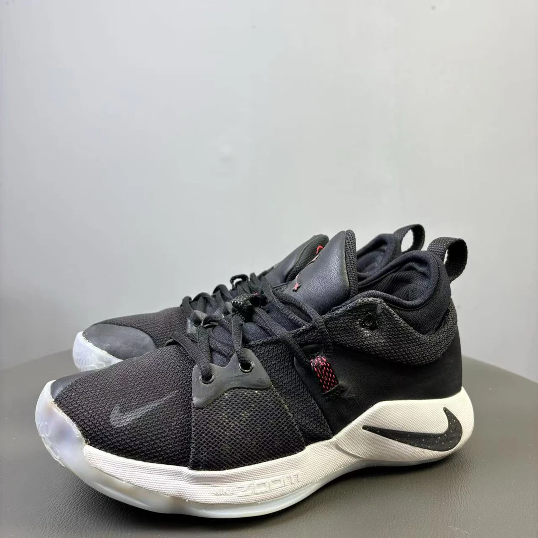 90新 maje 40码 PG2金牛座黑白球鞋 非原盒